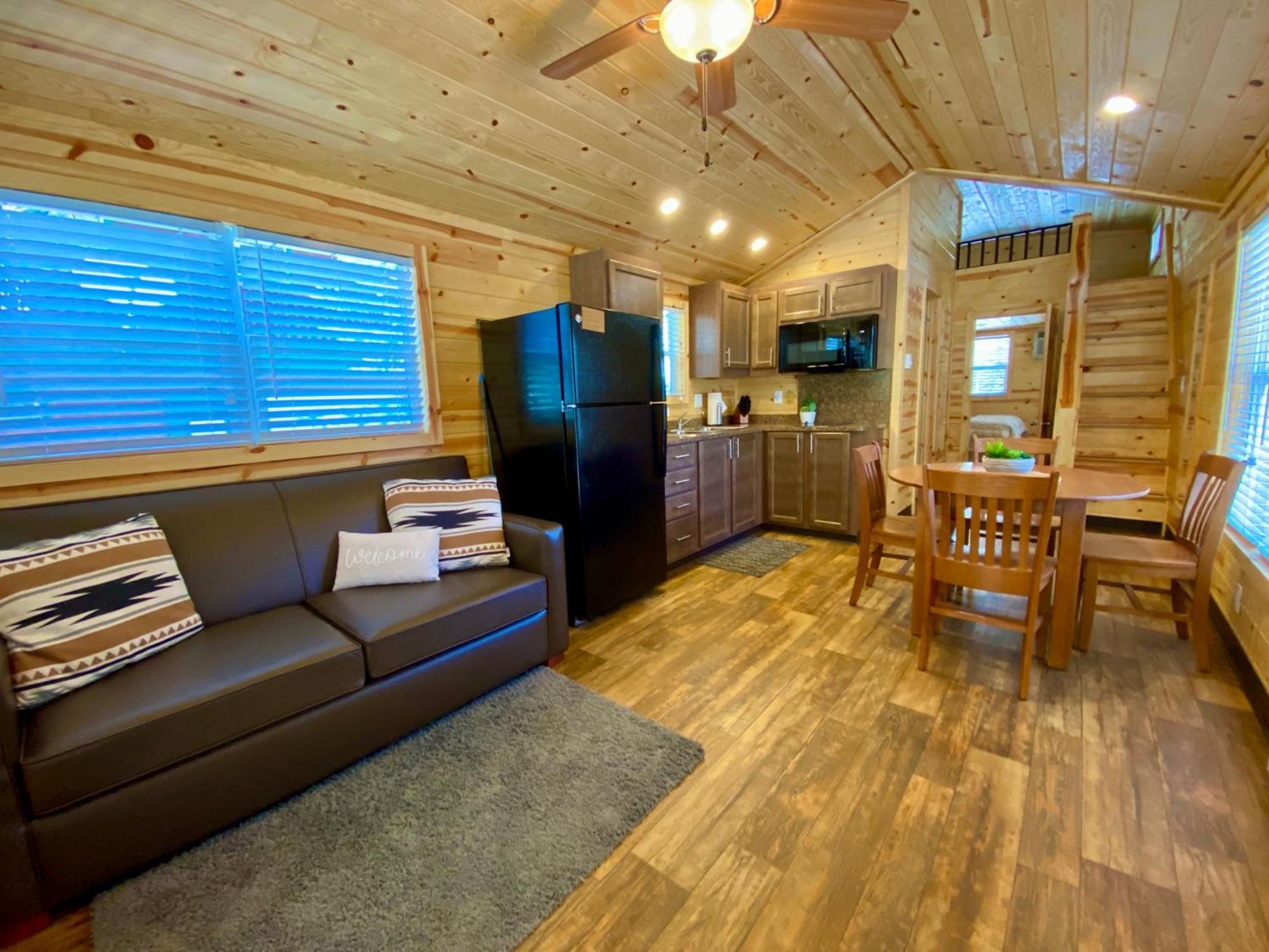 Ouray Riverside Resort - Inn & Cabins Exterior photo