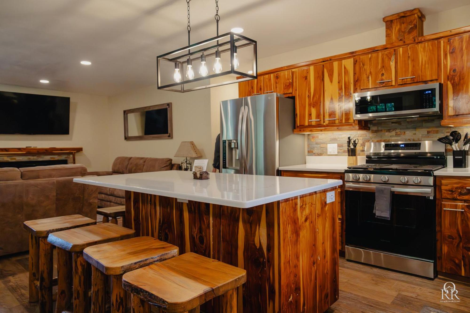 Ouray Riverside Resort - Inn & Cabins Exterior photo
